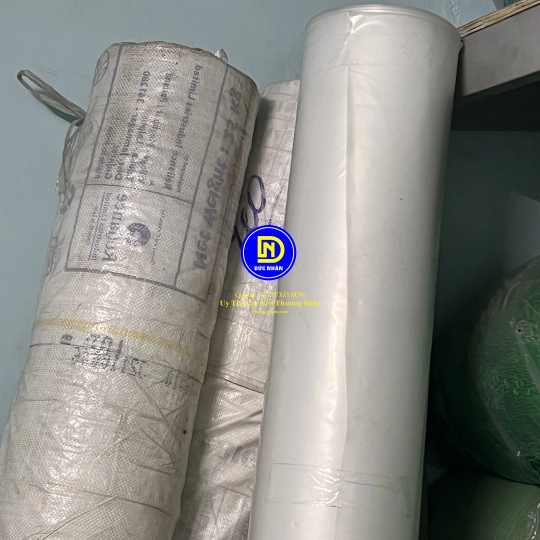 Nilong trắng 2m - 0.05mm (5zem)